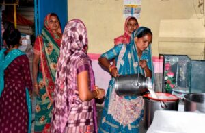 કપડવંજના ૫ સખીમંડળને દીનદયાળ અંત્યોદય યોજના-રાષ્ટ્રીય ગ્રામીણ આજીવિકા મિશન હેઠળ રૂ.૬,૭૦,૦૦૦ ની લોનનો લાભ મળ્યો