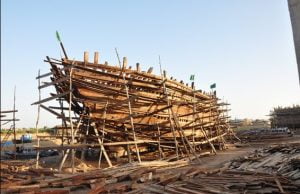 જહાજ નિર્માતા ચિંતિત …. વાવાઝોડાના લીધે કચ્છના નિર્માણ થઇ રહેલા જહાજને વ્યાપક નુકશાન પહોંચે તેવી સંભાવના …