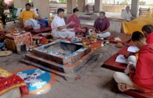 ચક્રવાત બિપરજોયના સંકટ સામે અંબાજીમાં વિશેષ યજ્ઞ….