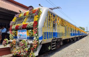 આણંદ- ખંભાત રુટની ફાળવેલી આધુનિક મેમુ 1 ટ્રેન લોકોએ ગુમાવી …. , સ્થાનિકોમાં રોષ …