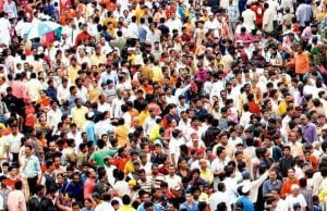 આજે વિશ્વ વસ્તી દિવસ …. આગામી વર્ષોમાં કેટલી વધશે વસ્તી …. ?