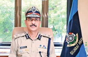 અમદાવાદમાં પોલીસ કર્મીઓની આંતરિક બદલી , પોલીસ કમિશ્નરે કર્યા આદેશ …