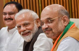 કેન્દ્રીય ગૃહમંત્રીએ CM અને સી.આર.પાટીલ સાથે મોડે સુધી કરી બેઠક , આગામી સમયમાં મોટા ફેરફારની શક્યતા …