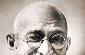 Mahatma Gandhi Death Anniversary: આજે મહાત્મા ગાંધીની 76મી પુણ્યતિથિ છે, તેમને પ્રાર્થના સભામાં જતા સમયે ગોળી વાગી હતી…